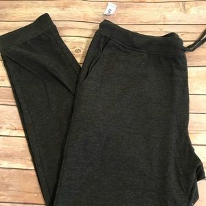 NWT Men’s Lounging Pants